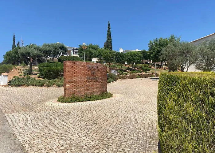 ヴィラ Lovely 3 Bedroom With Pool In Great Location *