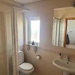 Villa Lovely 3 Bedroom With Pool In Great Location *