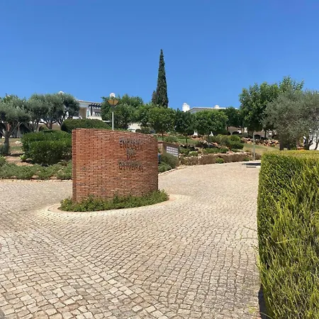 Villa Lovely 3 Bedroom With Pool In Great Location *